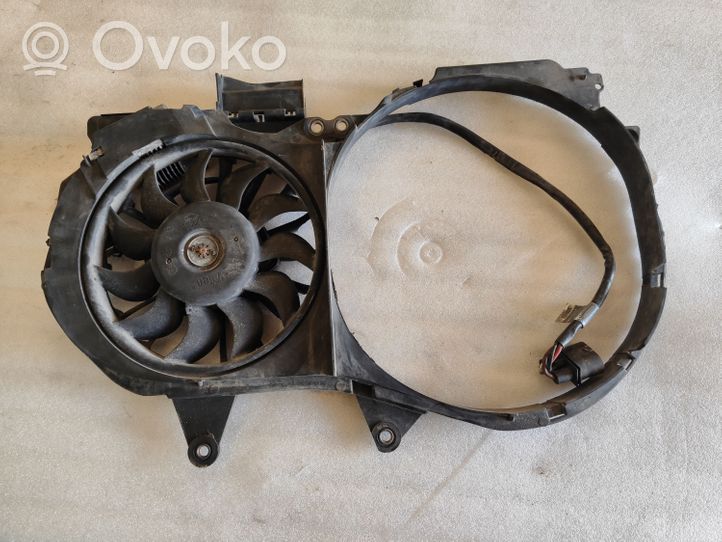 Audi A4 S4 B6 8E 8H Kale ventilateur de radiateur refroidissement moteur 