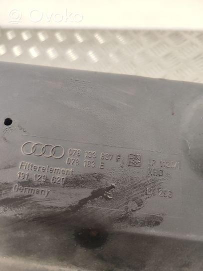Audi Cabriolet B3 8G Caja del filtro de aire 078133835F