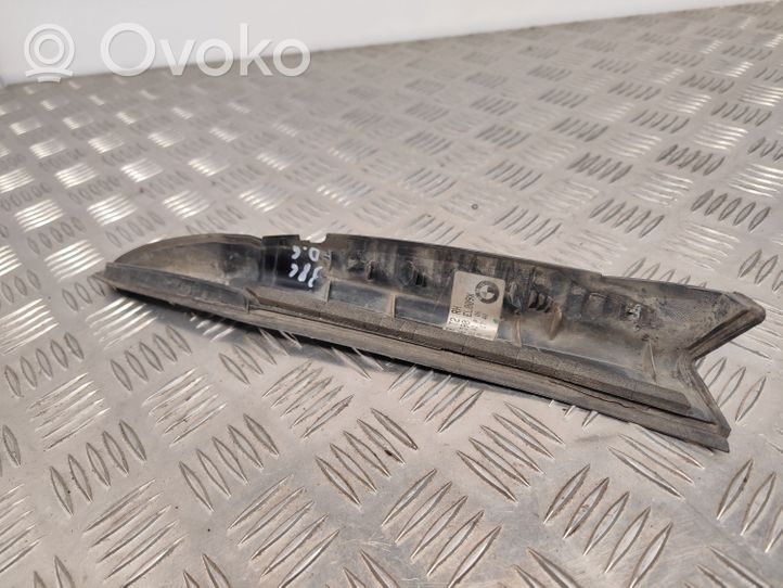 BMW 7 F01 F02 F03 F04 Listwa pod lampę tylną 7206390