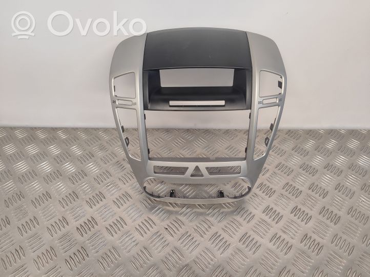 KIA Ceed Konsola środkowa / Radio / GPS 847401H000