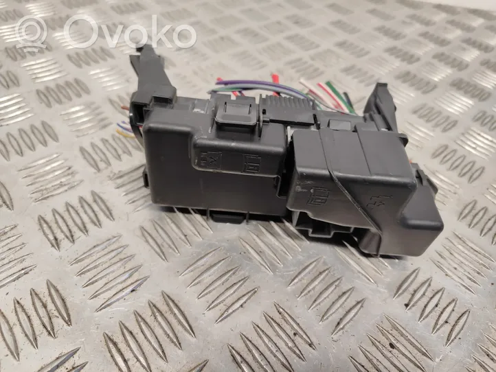 Volvo V60 Module de fusibles 13800159