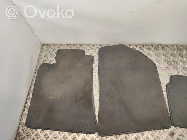 Toyota Avensis T250 Car floor mat set 