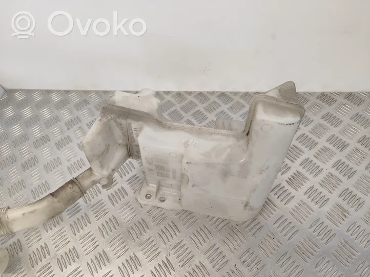 Volkswagen Jetta VI Réservoir de liquide lave-glace 5C6955453Q