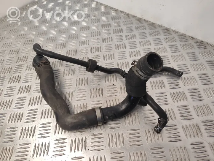 Volkswagen PASSAT B6 Tuyau de liquide de refroidissement moteur 3C0122291D