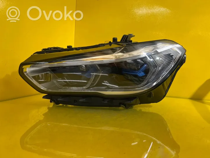 BMW X5 G05 Lampa przednia 9481789-09