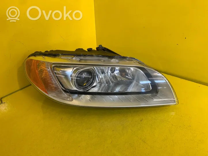 Volvo V70 Etu-/Ajovalo 