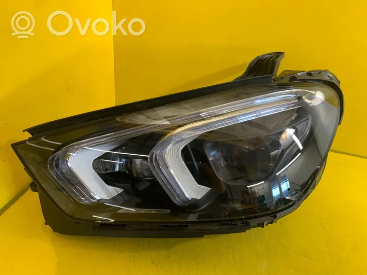 Mercedes-Benz GLE W167 Lampa przednia A1679068507