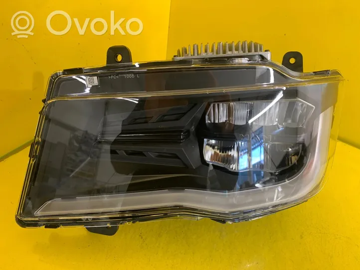 Man TGE 1gen Headlight/headlamp VT251016509