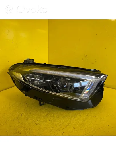 Mercedes-Benz CLS W257 Lampa przednia a2579063002z