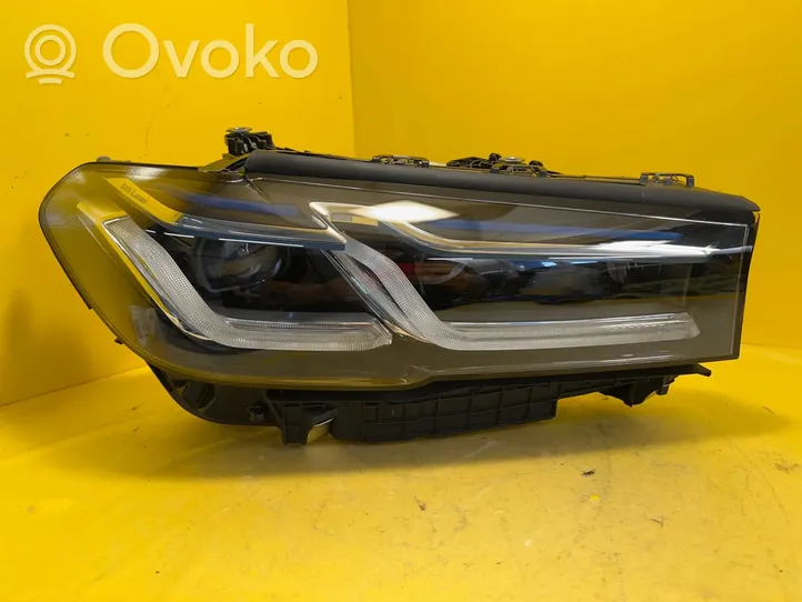 BMW 5 G30 G31 Phare frontale 98550592