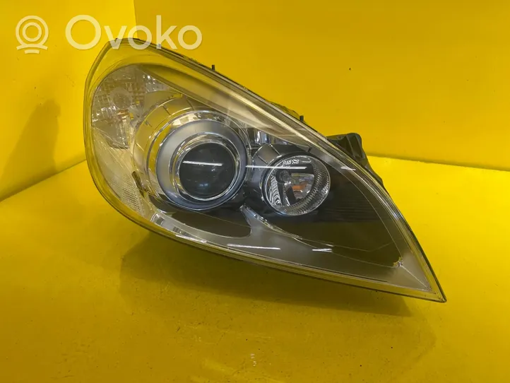 Volvo S60 Lampa przednia 31383063