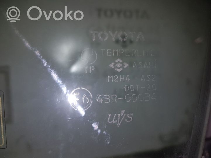 Toyota Prius (XW20) Pare-brise vitre avant 