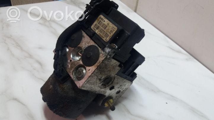 Toyota Avensis T220 ABS Pump 183021