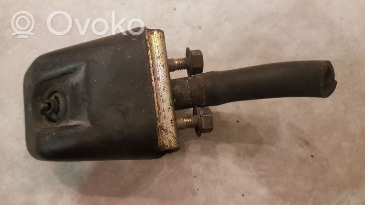 Mitsubishi Pajero Sport I Ugello a spruzzo lavavetri per faro 87128