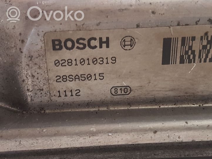 Volvo V70 Sterownik / Moduł ECU 0281010319