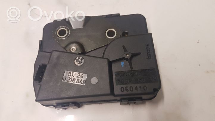 BMW X5 E70 Zamek / Zatrzask szyby klapy tylnej bagażnika 8218849