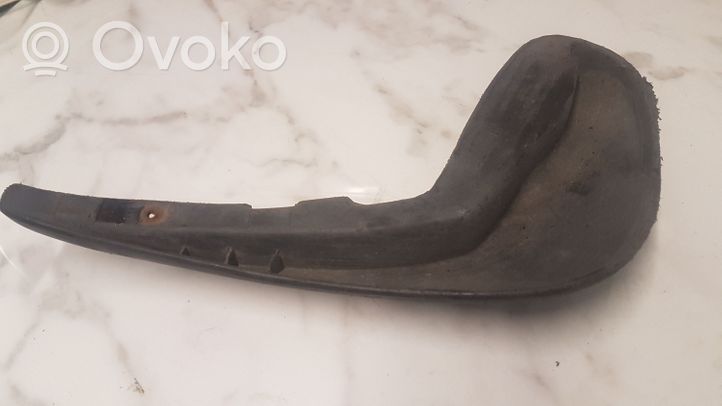 Ford Focus Priekinis purvasargis 98AXF16L560AA