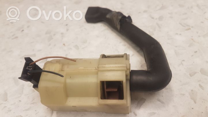 Audi A4 S4 B5 8D Secondary air pump 8D0820547