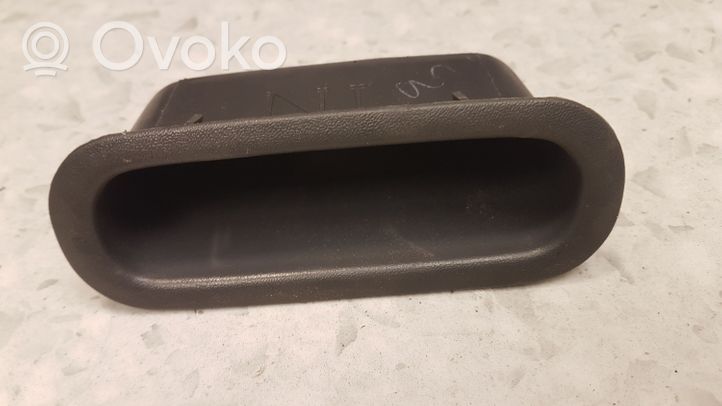 Mitsubishi L200 Altro elemento di rivestimento della portiera posteriore MR175068