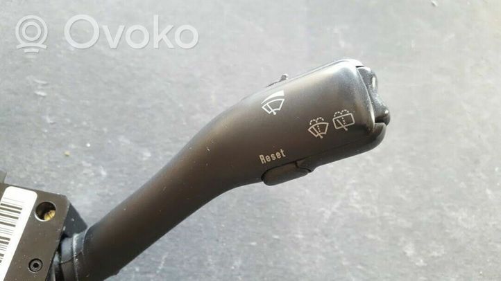 Audi A6 Allroad C5 Wiper turn signal indicator stalk/switch 8L0953513J