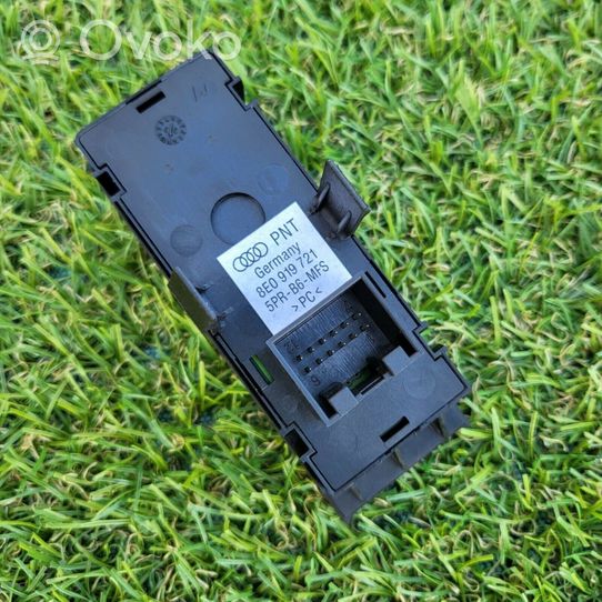 Audi A4 S4 B6 8E 8H Controllo multimediale autoradio 8E0919721