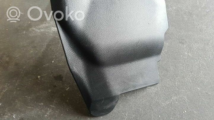 Nissan Primera Altro elemento di rivestimento sottoporta/montante 68920AV600