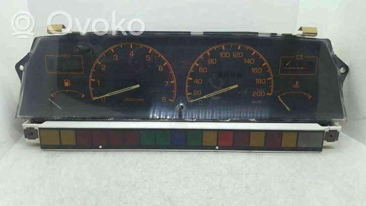 Mitsubishi Galant Eterna Velocímetro (tablero de instrumentos) 1574007860