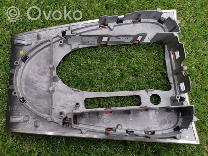 Mercedes-Benz E W211 Other interior part A2116802336