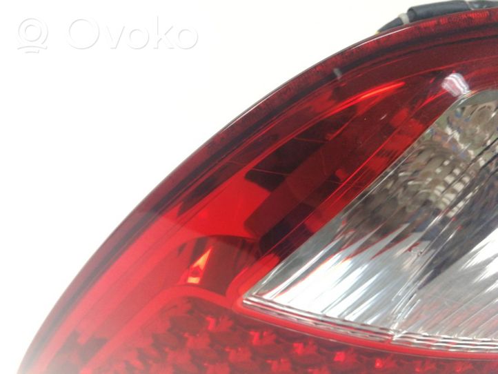 KIA Ceed Lampa tylna 924011H0