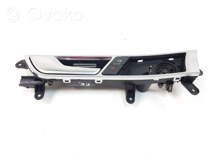 Audi A6 S6 C6 4F Front door interior handle 4F0837019C