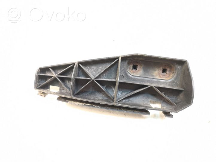 Toyota Corolla Verso AR10 Uchwyt / Mocowanie zderzaka tylnego 525620F010