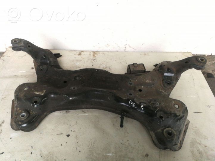 Hyundai i40 Sottotelaio anteriore 624013Z100