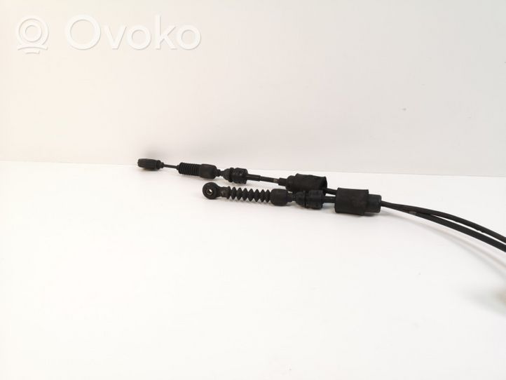Hyundai i40 Gear shift cable linkage 