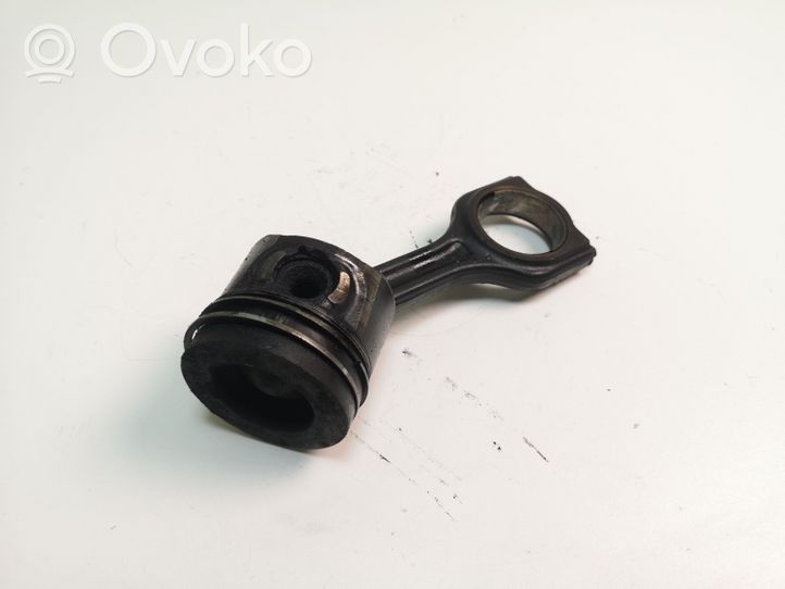 Ford Focus Piston 