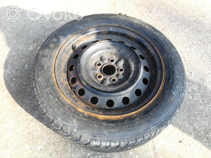 Toyota Avensis T220 R15 spare wheel 