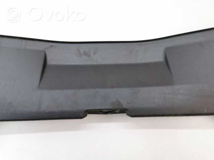 Suzuki Swift Rivestimento di protezione sottoporta del bagagliaio/baule 7627163J0