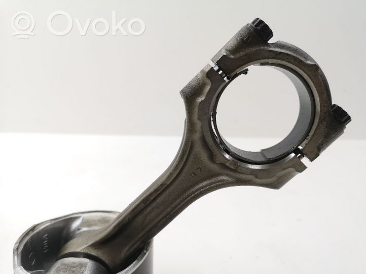 BMW 3 E46 Piston 