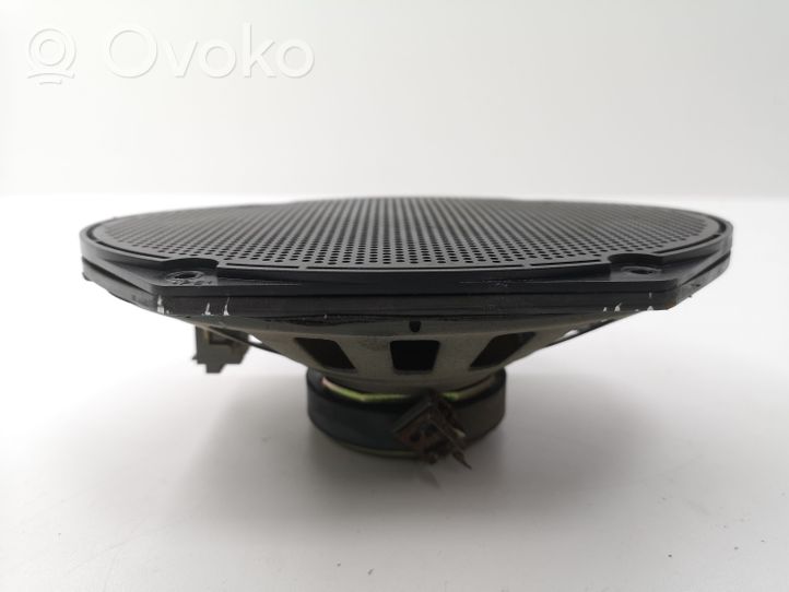 Chrysler PT Cruiser Takaoven kaiutin 5011362277