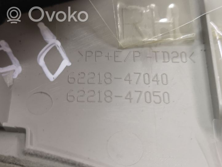 Toyota Prius (XW30) Keskikonsolin etusivuverhoilu 6221847040