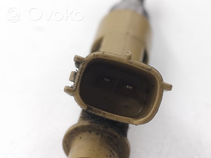 Toyota Prius (XW30) Fuel injector 2325037010