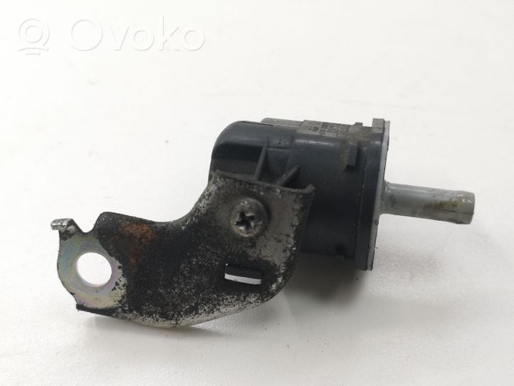 Toyota Prius (XW30) Electrovanne Soupape de Sûreté / Dépression 9091012276