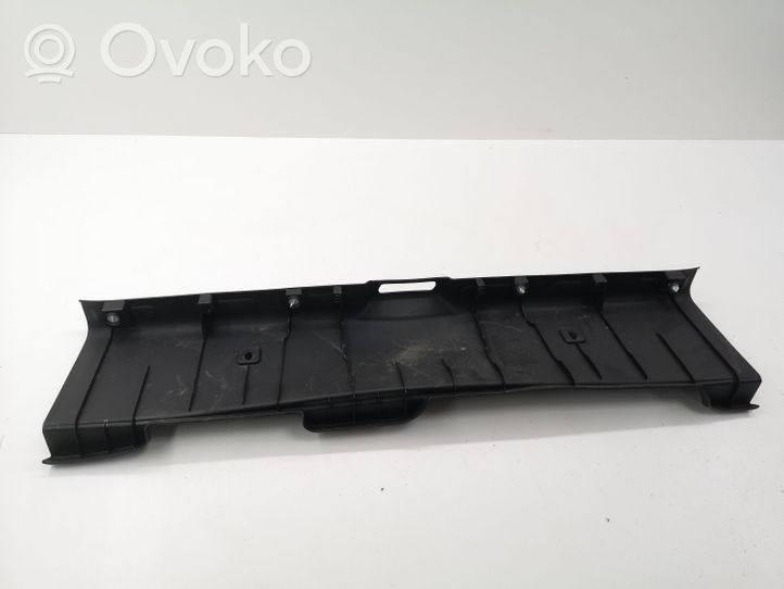 Citroen C5 Takaluukun kannen lukon lista 9655500377