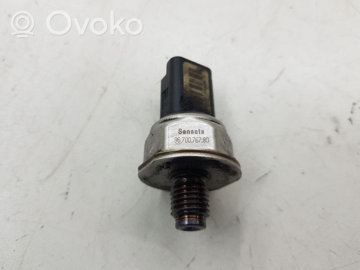 Ford C-MAX II Sensore di pressione del carburante 9670076780