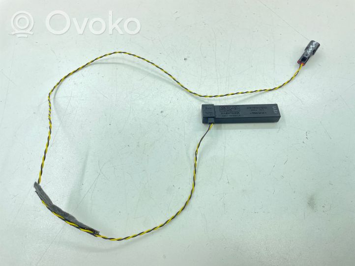 Ford Focus Antenna control unit 8M5T15K603LA