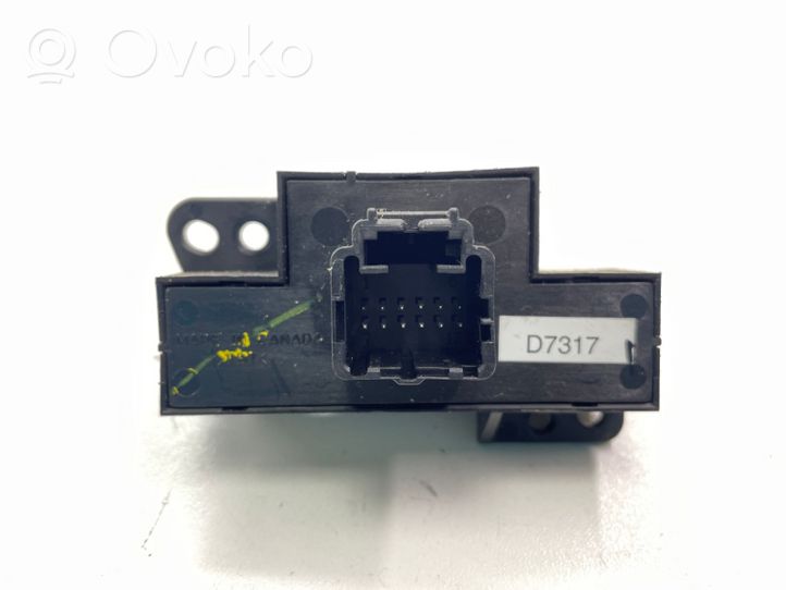 Chrysler Voyager Interruttore luci di emergenza 04602418AI