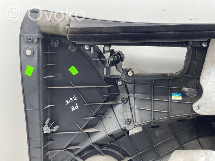 KIA Sportage Etuoven verhoilu 823151F000