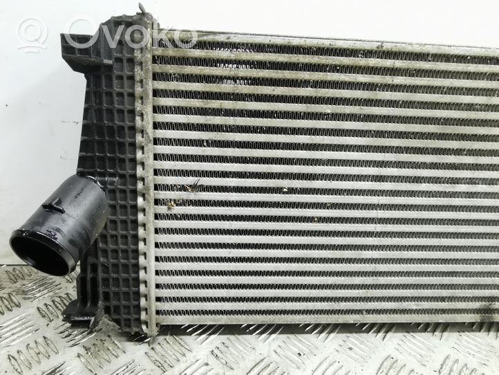 Chrysler Voyager Chłodnica powietrza doładowującego / Intercooler 04677732AC