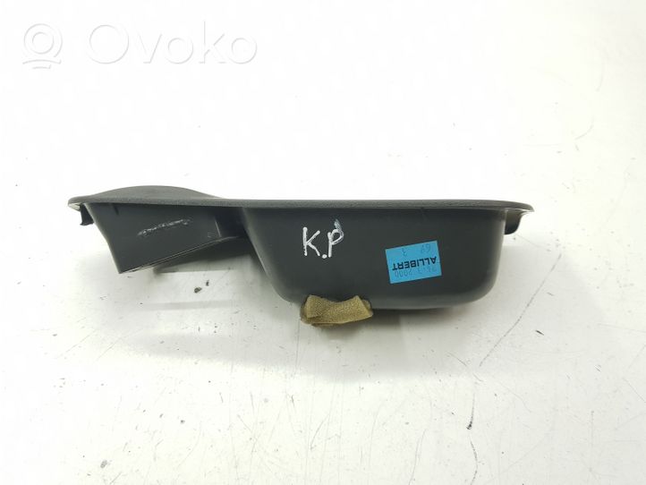 Renault Scenic I Front door interior handle trim 7700431172