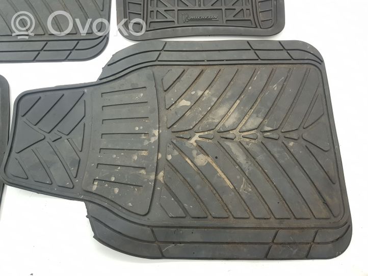 Volvo XC60 Car floor mat set 