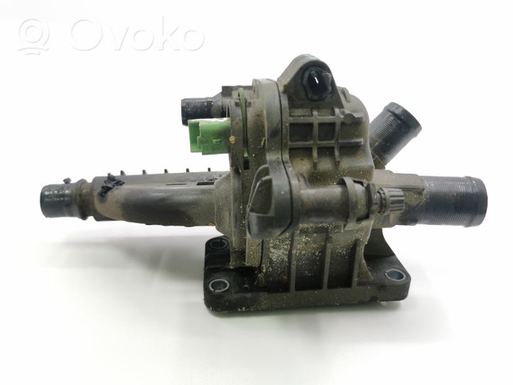 Peugeot 5008 Boîtier de thermostat / thermostat 9684588980